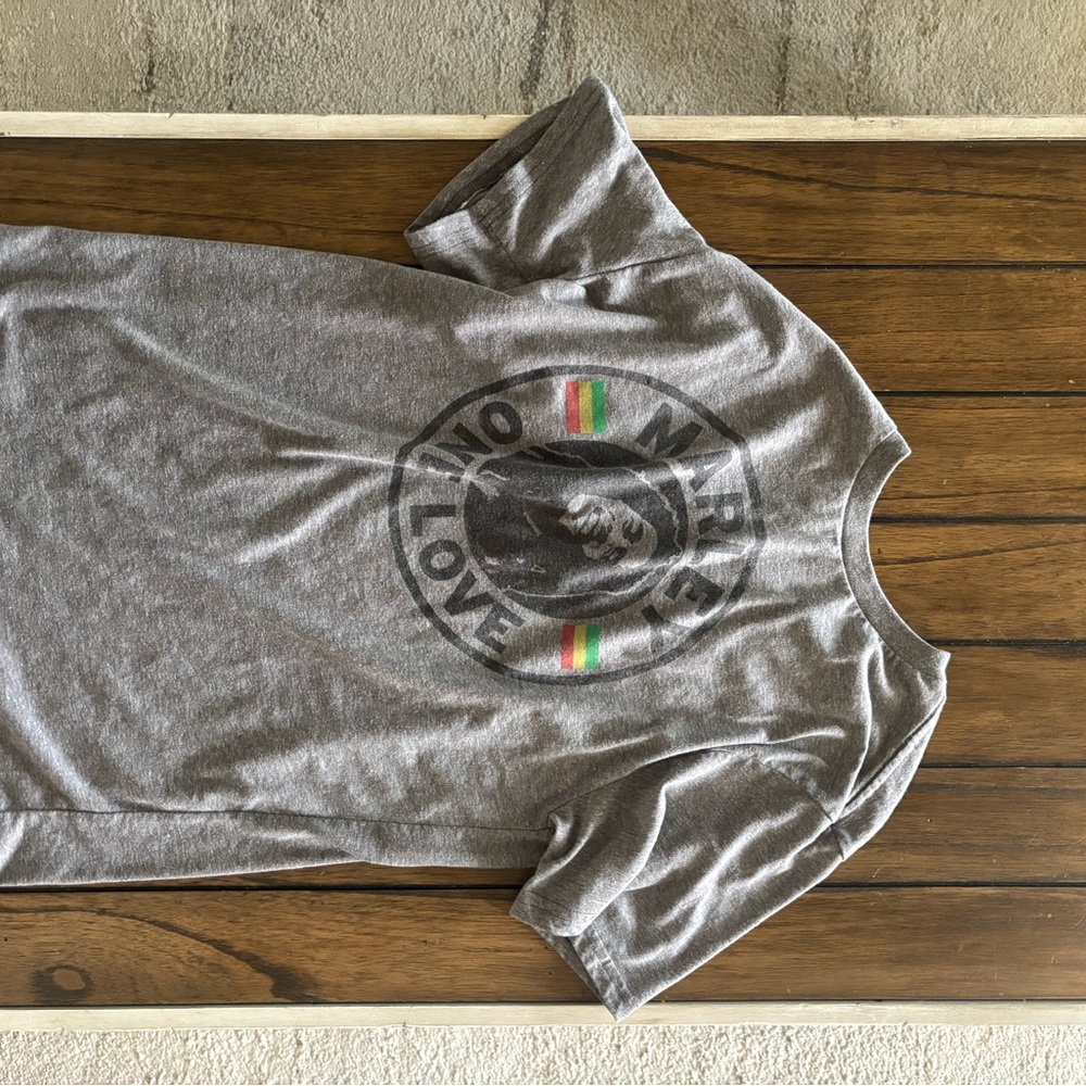 Zion Rootswear Gray T-Shirt with Iconic Design